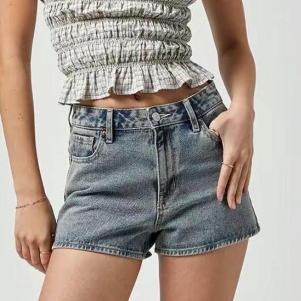 NWT PacSun Women's Dark Indigo Zip Fly High Waisted Denim Festival Shorts